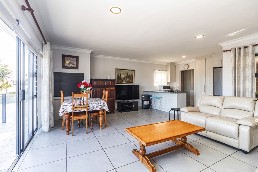 3 Bedroom Property for Sale in Hartenbos Heuwels Western Cape